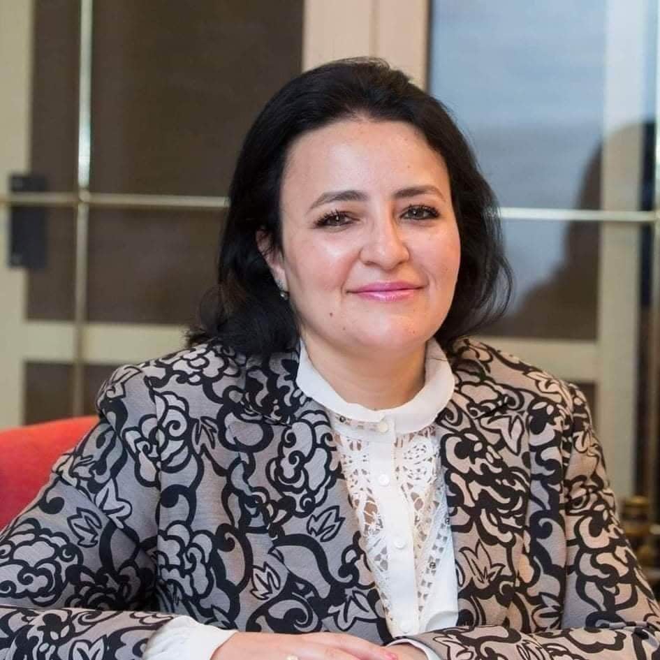 الدكتورة زينب نوار... عضو أمانة المهنيين المركزية بحزب مستقبل وطن